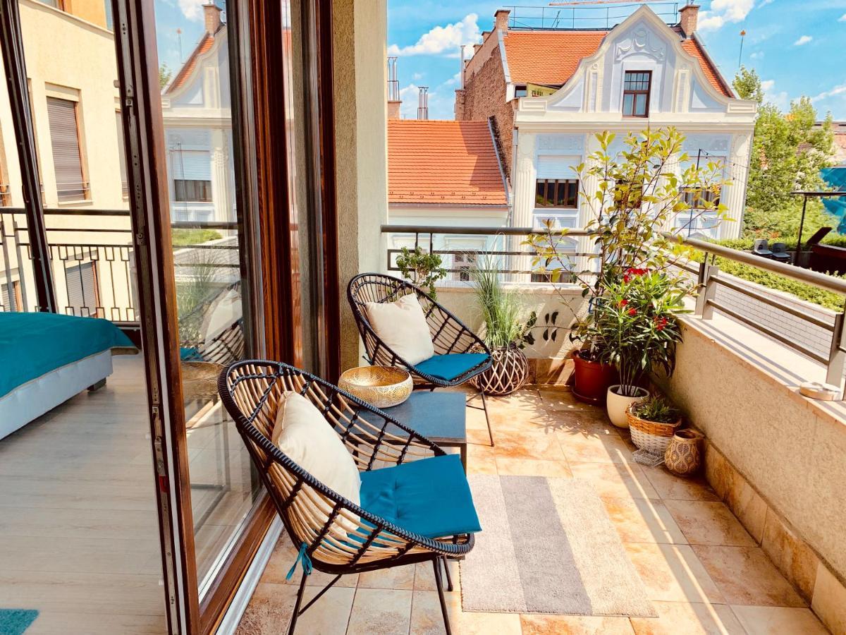 Sunny Deluxe Apt. & Terrace Budapest Exterior photo