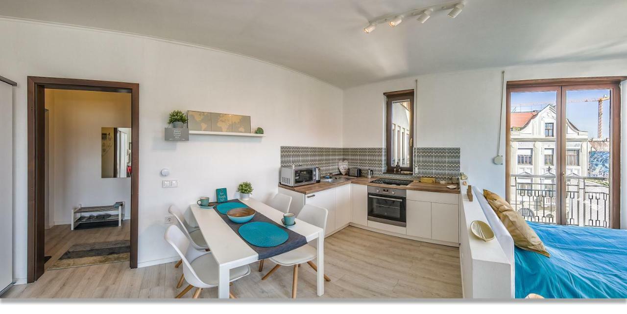 Sunny Deluxe Apt. & Terrace Budapest Exterior photo
